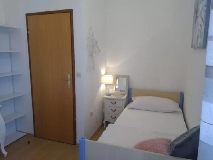 Apartments Anita Nečujam Kültér fotó